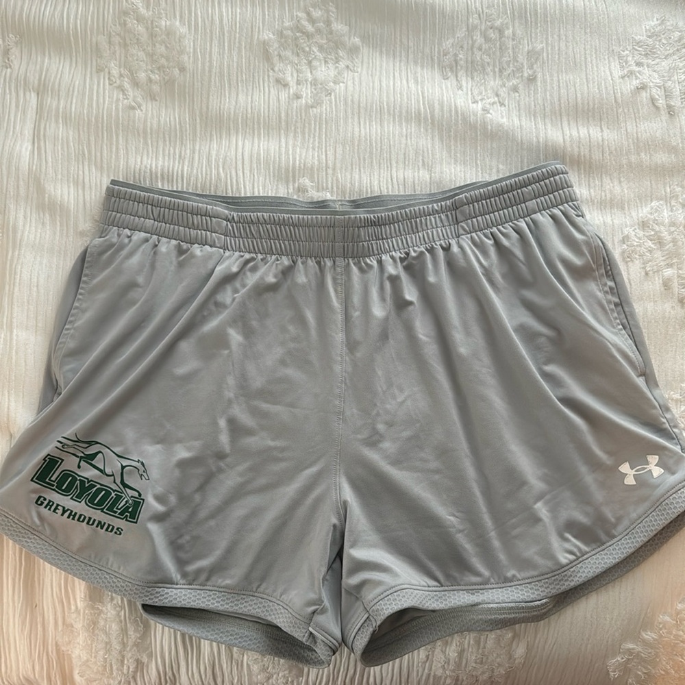 NEW! Under Armour Loyola Greyhounds Shorts